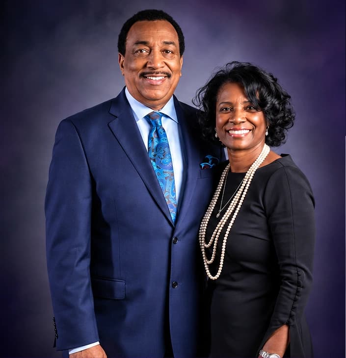 Pastors Emmanuel & Retha Simmons